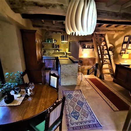 Incantevole Casa Sul Fiume, Relax E Natura Ai Piedi Della Alpi Apuane Massa  Ngoại thất bức ảnh