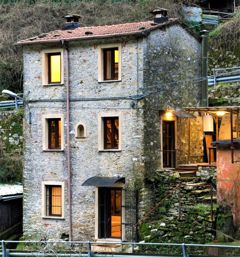 Incantevole Casa Sul Fiume, Relax E Natura Ai Piedi Della Alpi Apuane Massa  Ngoại thất bức ảnh