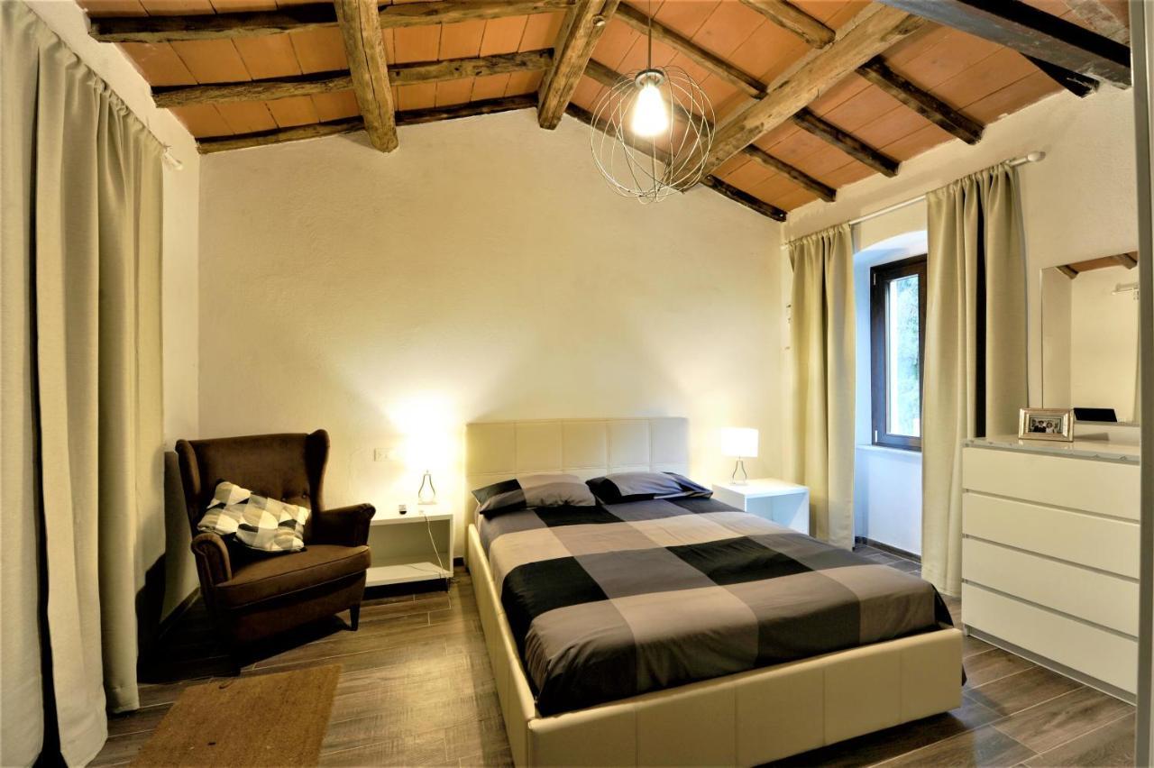 Incantevole Casa Sul Fiume, Relax E Natura Ai Piedi Della Alpi Apuane Massa  Ngoại thất bức ảnh